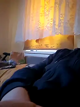 Snapshot of Osmon chatting on December 15, 2025, 11:58 am Osmon online show from December 15, 2025, 11:58 am