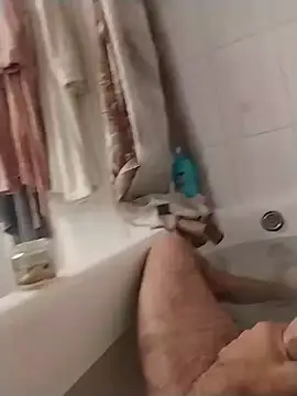 Snapshot of kisandgioni chatting on October 29, 2025, 7:48 pm kisandgioni online show from October 29, 2025, 7:48 pm