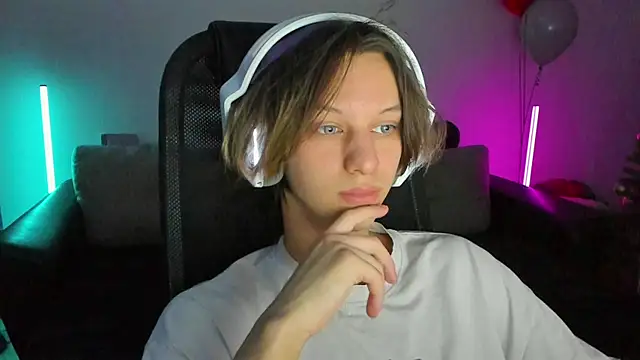 Ostin meow online show from January 11, 2026, 1:16 pm