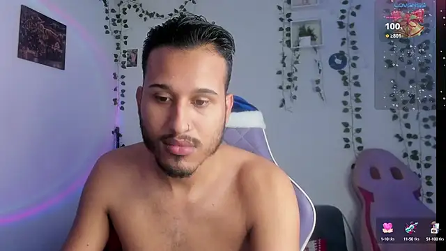 Raf brunette online show from December 6, 2024, 1:33 pm