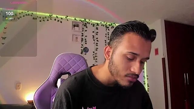 Raf brunette online show from January 13, 2025, 10:36 am