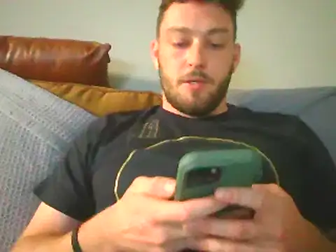 Snapshot of rickyslick123 chatting on October 31, 2025, 5:19 am rickyslick123 online show from October 31, 2025, 5:19 am