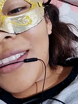 Snapshot of gabycita2 chatting on November 5, 2025, 3:06 am gabycita2 online show from November 5, 2025, 3:06 am