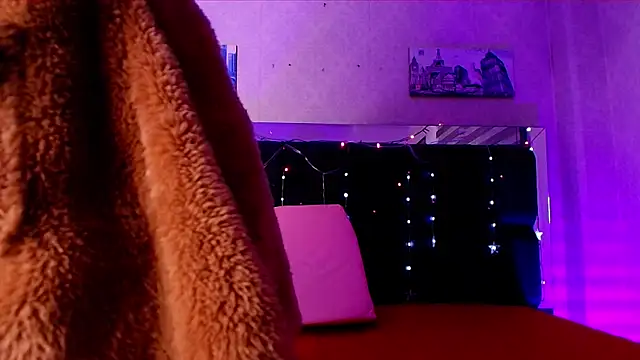 canela oss online show from March 13, 2025, 12:02 pm