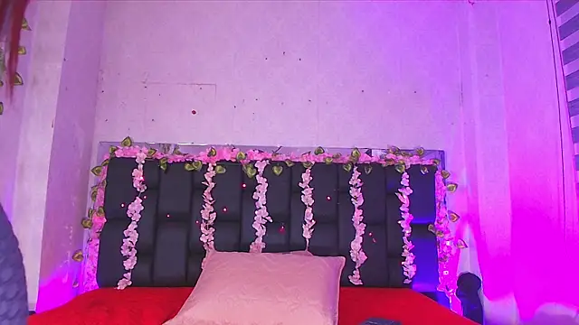 canela oss online show from October 7, 2025, 12:02 pm