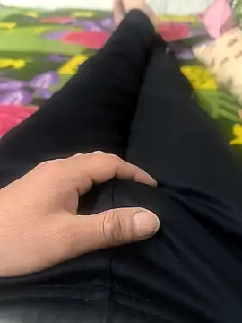 Snapshot of faaseel chatting on March 5, 2025, 4:46 pm faaseel online show from March 5, 2025, 4:46 pm