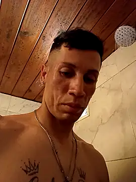 FlacoDani online show from December 4, 2025, 4:27 pm