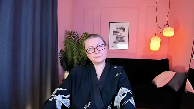 Snapshot of AlexandraKind chatting on December 13, 2025, 7:53 pm AlexandraKind online show from December 13, 2025, 7:53 pm