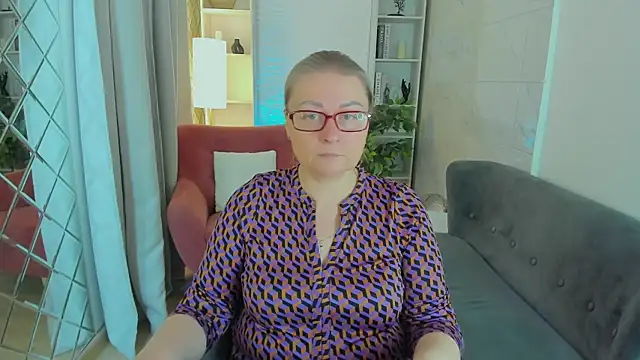 Snapshot of AlexandraKind chatting on December 14, 2025, 8:46 pm AlexandraKind online show from December 14, 2025, 8:46 pm