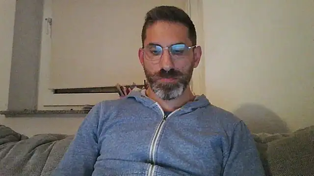 alcatraz009 online show from October 18, 2025, 7:47 pm