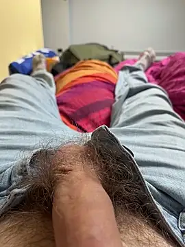 stev3w online show from February 10, 2025, 12:18 pm