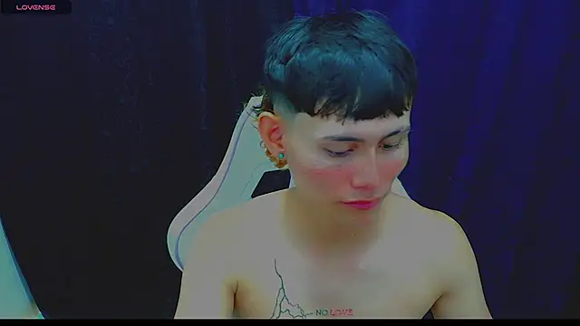 Snapshot of tanjiro_cute chatting on October 26, 2025, 8:37 pm tanjiro cute online show from October 26, 2025, 8:37 pm