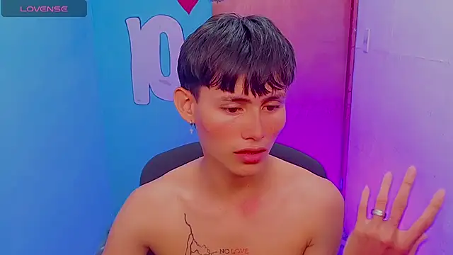 tanjiro cute online show from March 23, 2026, 3:10 am