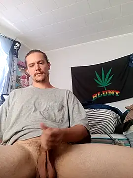 Snapshot of ChuckyyDee chatting on September 13, 2025, 8:08 pm ChuckyyDee online show from September 13, 2025, 8:08 pm