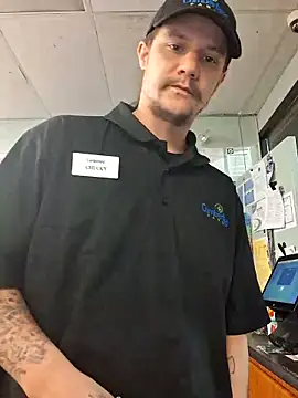 Snapshot of ChuckyyDee chatting on January 17, 2026, 6:51 am ChuckyyDee online show from January 17, 2026, 6:51 am