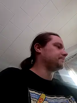 Snapshot of ChuckyyDee chatting on February 10, 2026, 7:29 pm ChuckyyDee online show from February 10, 2026, 7:29 pm