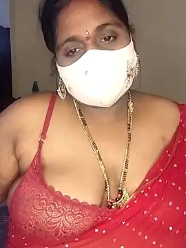 Snapshot of Sexy_Radhikaa chatting on February 8, 2025, 4:25 am Sexy Radhikaa online show from February 8, 2025, 4:25 am