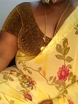 Sexy Radhikaa online show from November 11, 2025, 3:45 pm