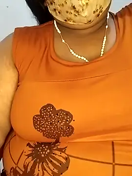 Snapshot of Sexy_Radhikaa chatting on May 2, 2026, 6:51 am Sexy Radhikaa online show from May 2, 2026, 6:51 am