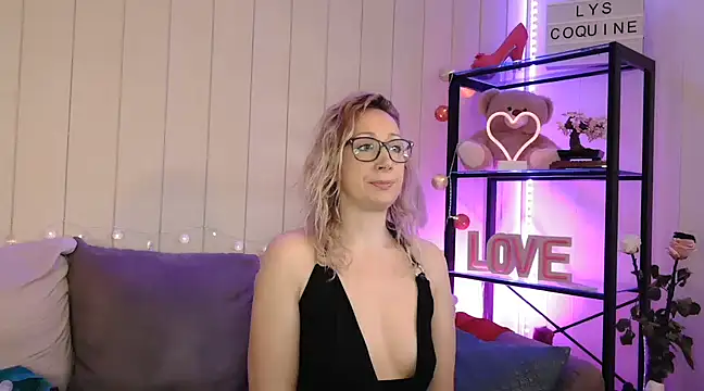 Snapshot of Lyscoquine chatting on March 20, 2025, 1:04 pm Lyscoquine online show from March 20, 2025, 1:04 pm