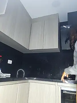 Snapshot of varenkaivanova_22 chatting on December 14, 2024, 11:18 am varenkaivanova 22 online show from December 14, 2024, 11:18 am