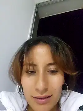 Snapshot of varenkaivanova_22 chatting on January 8, 2025, 6:31 am varenkaivanova 22 online show from January 8, 2025, 6:31 am