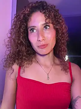 Snapshot of varenkaivanova_22 chatting on March 19, 2025, 4:57 am varenkaivanova 22 online show from March 19, 2025, 4:57 am