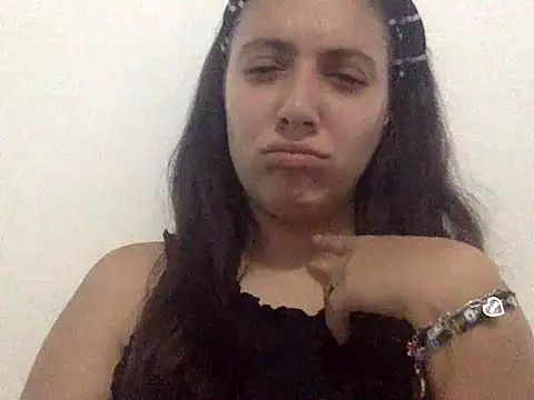 Snapshot of xBubblyBarbiexx chatting on March 21, 2026, 3:11 am xBubblyBarbiexx online show from March 21, 2026, 3:11 am