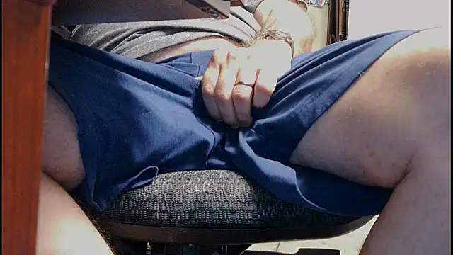 Snapshot of thickdaddy59 chatting on August 1, 2026, 8:24 am thickdaddy59 online show from August 1, 2026, 8:24 am