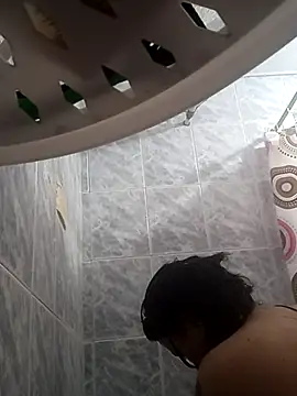 Naomy veracruz  online show from April 10, 2026, 11:04 am