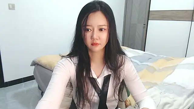 zoe-keke online show from December 12, 2024, 3:59 pm