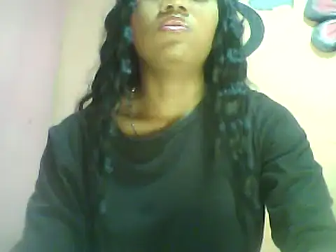 Snapshot of Fariana01 chatting on January 2, 2025, 10:22 pm Fariana01 online show from January 2, 2025, 10:22 pm