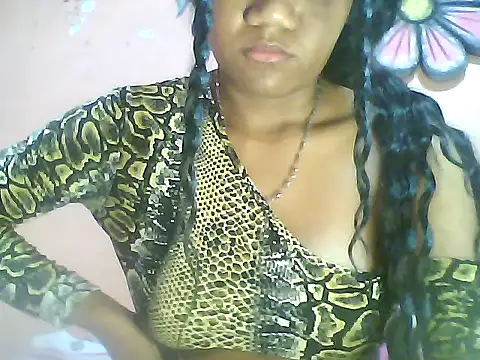 Snapshot of Fariana01 chatting on January 18, 2025, 1:30 am Fariana01 online show from January 18, 2025, 1:30 am