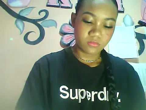 Snapshot of Fariana01 chatting on February 7, 2025, 9:04 pm Fariana01 online show from February 7, 2025, 9:04 pm