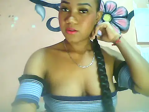 Snapshot of Fariana01 chatting on February 9, 2025, 8:34 pm Fariana01 online show from February 9, 2025, 8:34 pm