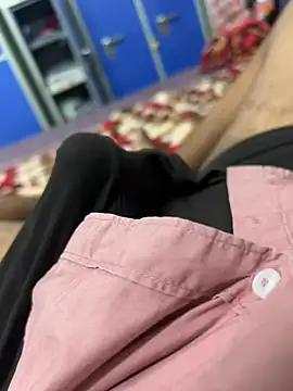 aprivateguy online show from February 25, 2025, 10:58 am