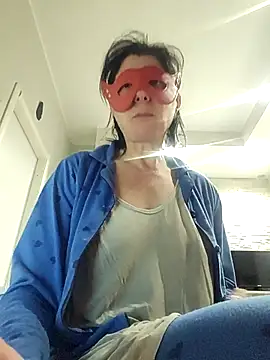 Vagabondainnamorata online show from February 6, 2026, 3:55 am