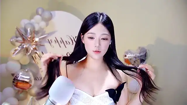 memeda online show from October 10, 2025, 1:54 pm