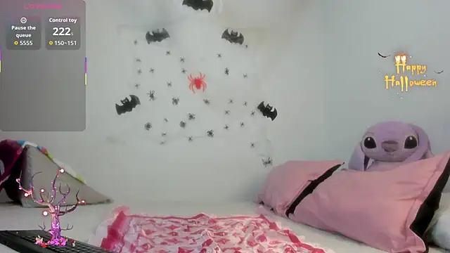 Hannah Baileyy online show from October 28, 2025, 1:42 am