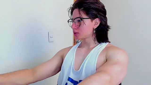 Snapshot of AngelBennet_ chatting on November 16, 2025, 6:13 pm AngelBennet online show from November 16, 2025, 6:13 pm