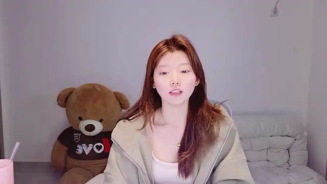 yangyang-1115 online show from February 28, 2026, 5:41 am