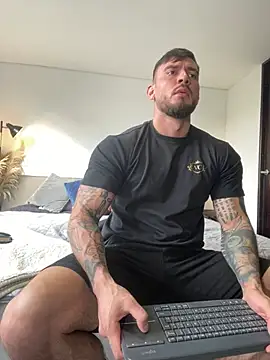 DimitriSullivan  online show from February 11, 2026, 1:05 pm