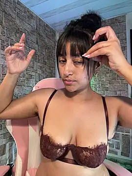 Snapshot of Lady_Rey chatting on March 28, 2026, 1:49 am Lady Rey online show from March 28, 2026, 1:49 am