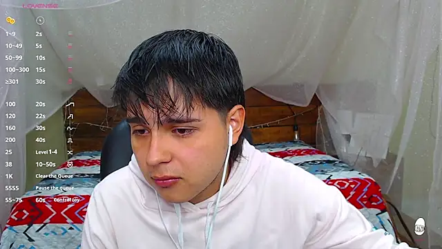 Snapshot of AndrewPherson chatting on March 20, 2025, 12:22 pm AndrewPherson online show from March 20, 2025, 12:22 pm