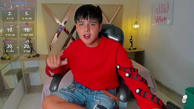 Snapshot of AndrewPherson chatting on September 28, 2025, 2:11 pm AndrewPherson online show from September 28, 2025, 2:11 pm