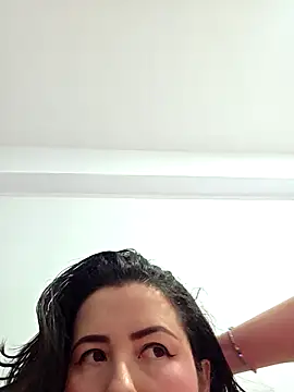 Snapshot of NeredaXxx chatting on April 15, 2026, 7:58 pm NeredaXxx online show from April 15, 2026, 7:58 pm