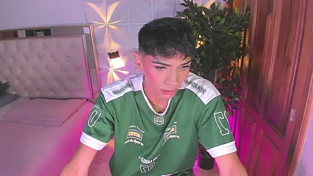 im sebaslopez online show from September 28, 2025, 11:15 am