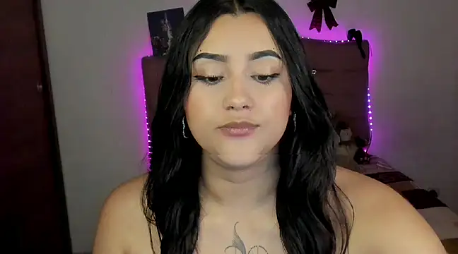 Snapshot of male_couper chatting on December 11, 2024, 11:10 pm male couper online show from December 11, 2024, 11:10 pm