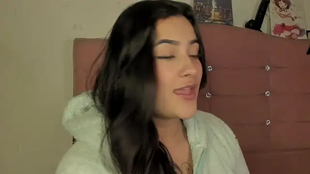 Snapshot of male_couper chatting on December 13, 2024, 9:35 am male couper online show from December 13, 2024, 9:35 am