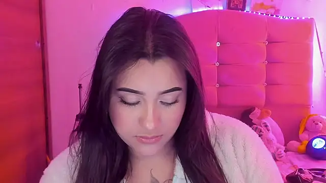 Snapshot of male_couper chatting on December 23, 2024, 5:54 pm male couper online show from December 23, 2024, 5:54 pm